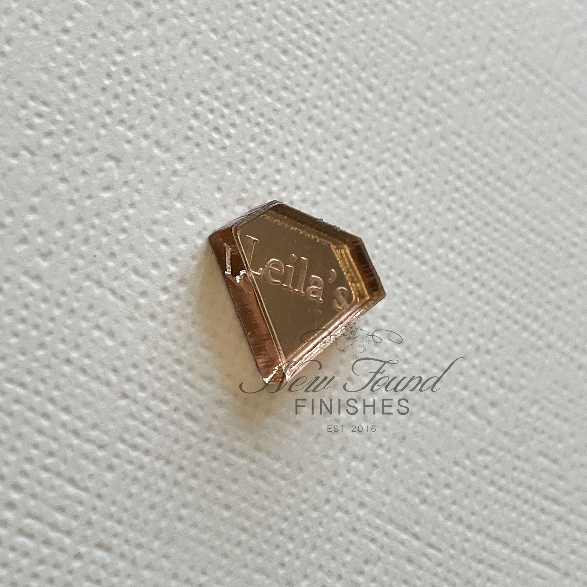 Upsized Gem shaped tag
